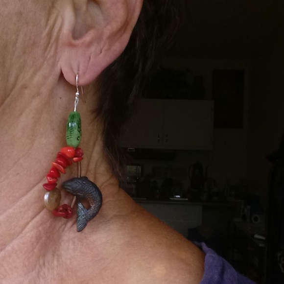 NOVELTY EARRINGS - Picture 5 of 5